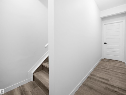 19066 20A Avenue Nw, Edmonton, AB - Indoor Photo Showing Other Room