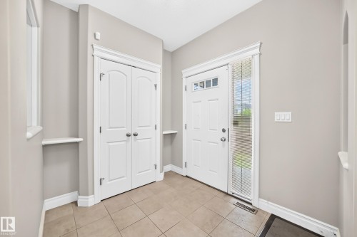 13032 208 Street Nw, Edmonton, AB - Indoor Photo Showing Other Room