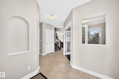 13032 208 Street Nw, Edmonton, AB - Indoor Photo Showing Other Room