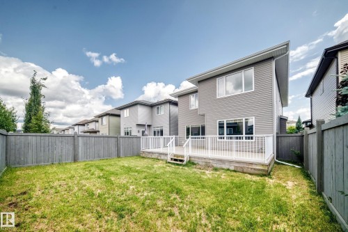 13032 208 Street Nw, Edmonton, AB - Outdoor