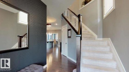 1708 32 Street Nw, Edmonton, AB - Indoor Photo Showing Other Room