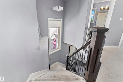 1708 32 Street Nw, Edmonton, AB - Indoor Photo Showing Other Room
