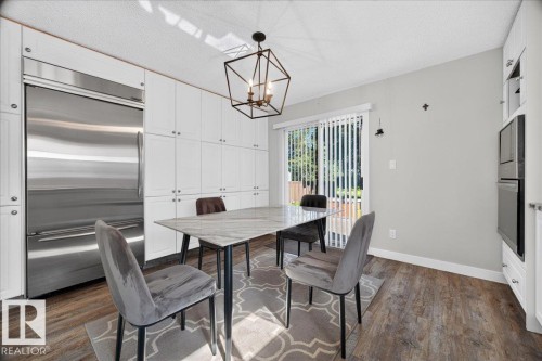39 Mcnabb Crescent, Stony Plain, AB - Indoor Photo Showing Dining Room
