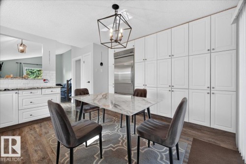 39 Mcnabb Crescent, Stony Plain, AB - Indoor Photo Showing Dining Room