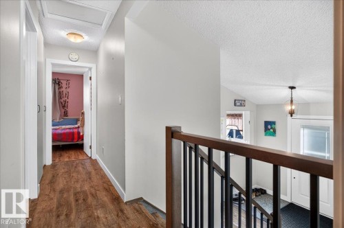 39 Mcnabb Crescent, Stony Plain, AB - Indoor Photo Showing Other Room