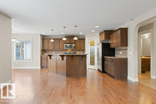 1636 Westerra Avenue, Stony Plain, AB - Indoor Photo Showing Kitchen