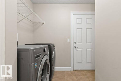 1636 Westerra Avenue, Stony Plain, AB - Indoor Photo Showing Laundry Room