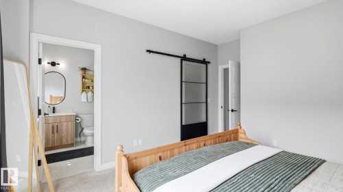#80 804 Welsh Dr Sw, Edmonton, AB - Indoor Photo Showing Bedroom