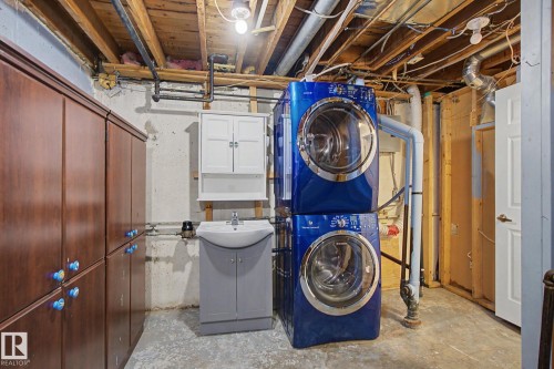 5142 106A Street Nw, Edmonton, AB - Indoor Photo Showing Laundry Room