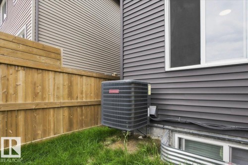 7633 Koruluk Place Sw, Edmonton, AB - Outdoor With Exterior