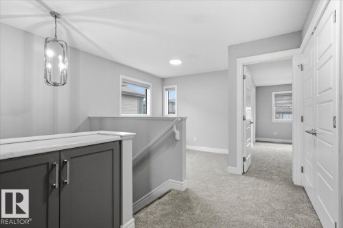 7633 Koruluk Place Sw, Edmonton, AB - Indoor
