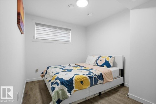 7633 Koruluk Place Sw, Edmonton, AB - Indoor Photo Showing Bedroom
