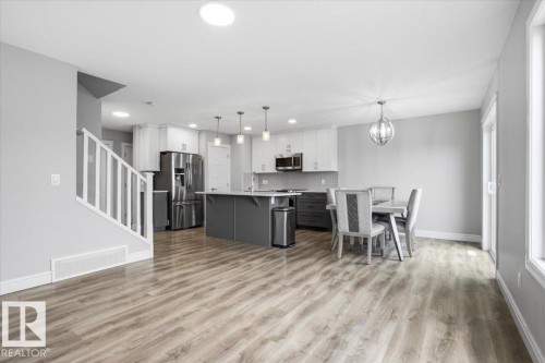 7633 Koruluk Place Sw, Edmonton, AB - Indoor