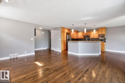 18 Cascade Crescent, Sherwood Park, AB - Indoor