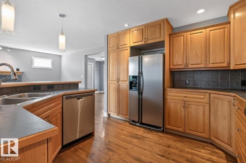 18 Cascade Crescent, Sherwood Park, AB - Indoor Photo Showing Kitchen With Double Sink