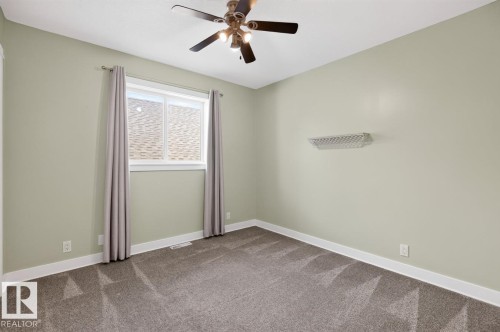 18 Cascade Crescent, Sherwood Park, AB - Indoor Photo Showing Other Room