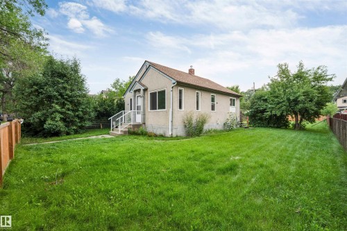 12105 87 Street Nw, Edmonton, AB - Outdoor
