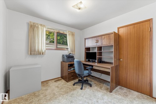 8727 73 Street Nw, Edmonton, AB - Indoor Photo Showing Office
