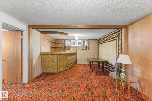 8727 73 Street Nw, Edmonton, AB - Indoor Photo Showing Other Room