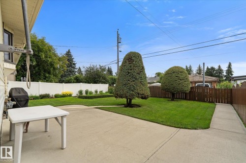 8727 73 Street Nw, Edmonton, AB - Outdoor
