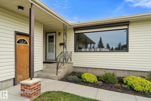 8727 73 Street Nw, Edmonton, AB - Outdoor With Exterior