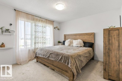 24 Jensen Gate, St. Albert, AB - Indoor Photo Showing Bedroom