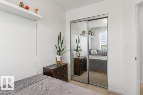 24 Jensen Gate, St. Albert, AB - Indoor Photo Showing Bedroom