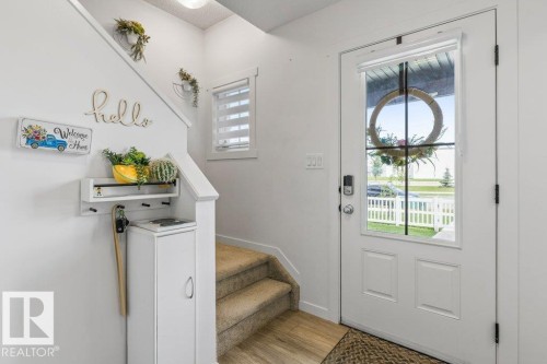 24 Jensen Gate, St. Albert, AB - Indoor Photo Showing Other Room