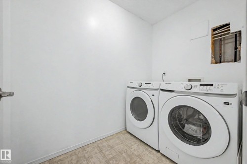 #203 8119 112 Av Nw, Edmonton, AB - Indoor Photo Showing Laundry Room