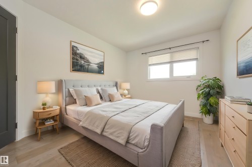 13112 90 Street Nw, Edmonton, AB - Indoor Photo Showing Bedroom