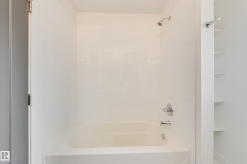 13112 90 Street Nw, Edmonton, AB - Indoor Photo Showing Bathroom