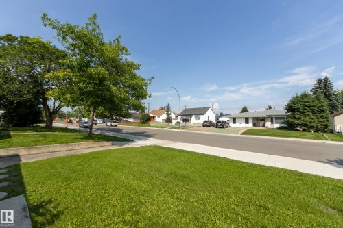 13112 90 Street Nw, Edmonton, AB - Outdoor