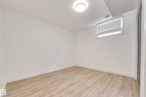 13112 90 Street Nw, Edmonton, AB - Indoor Photo Showing Other Room