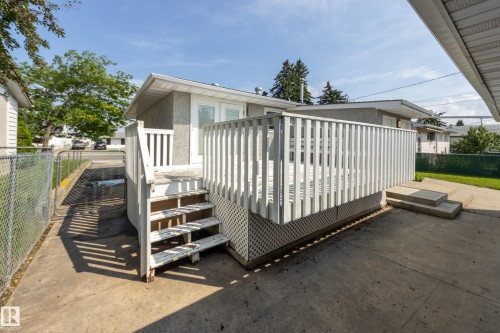 13112 90 Street Nw, Edmonton, AB - Outdoor With Exterior