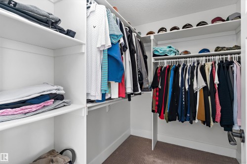 5811 Mullen Place Nw, Edmonton, AB - Indoor With Storage