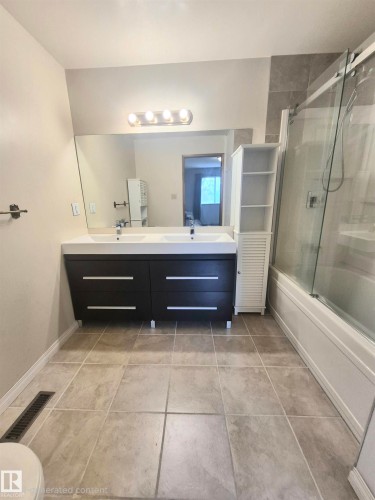 3801 33 Avenue, Leduc, AB - Indoor Photo Showing Bathroom