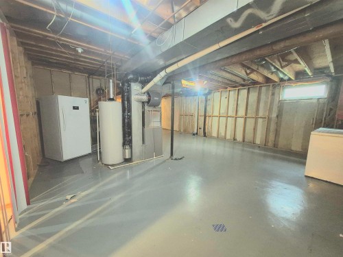 3801 33 Avenue, Leduc, AB - Indoor Photo Showing Basement
