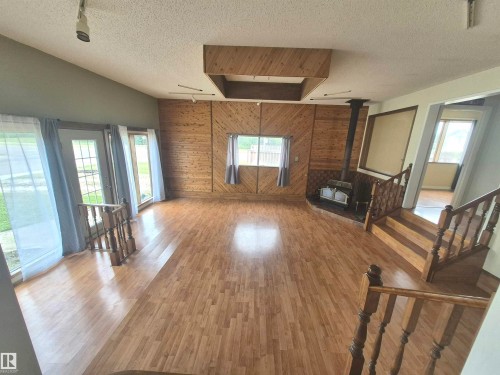 3801 33 Avenue, Leduc, AB - Indoor With Fireplace