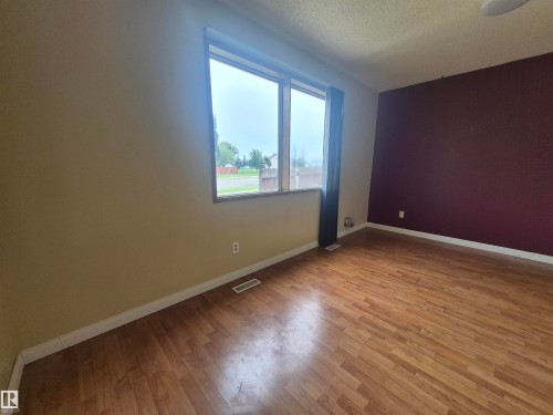 3801 33 Avenue, Leduc, AB - Indoor Photo Showing Other Room