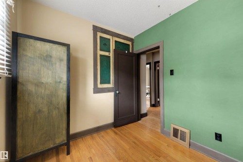 12220 109 Avenue Nw, Edmonton, AB - Indoor Photo Showing Other Room