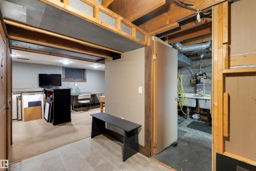 12220 109 Avenue Nw, Edmonton, AB - Indoor Photo Showing Basement