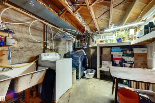 12220 109 Avenue Nw, Edmonton, AB - Indoor Photo Showing Laundry Room