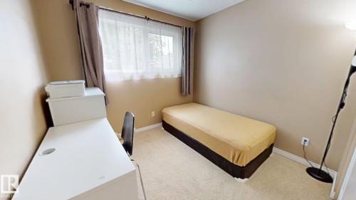7935 22 Avenue Nw, Edmonton, AB - Indoor