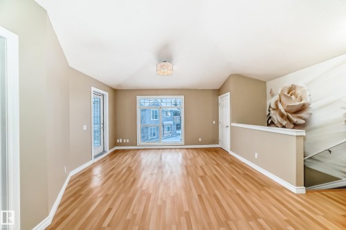 #48 150 Edwards Dr Sw, Edmonton, AB - Indoor Photo Showing Other Room