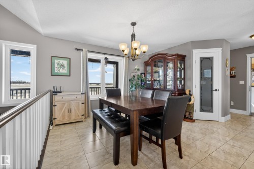 531064 Range Road 174, Rural Lamont County, AB - Indoor Photo Showing Dining Room