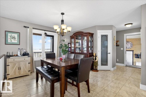 531064 Range Road 174, Rural Lamont County, AB - Indoor Photo Showing Dining Room