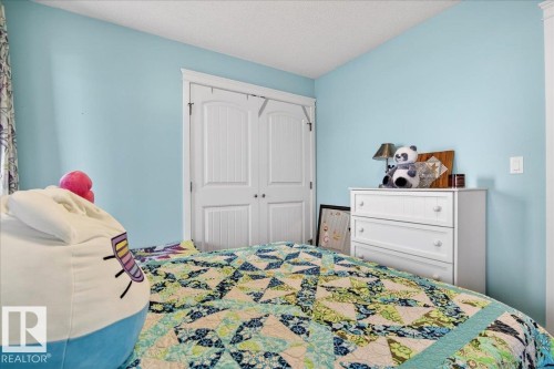 531064 Range Road 174, Rural Lamont County, AB - Indoor Photo Showing Bedroom