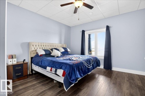531064 Range Road 174, Rural Lamont County, AB - Indoor Photo Showing Bedroom