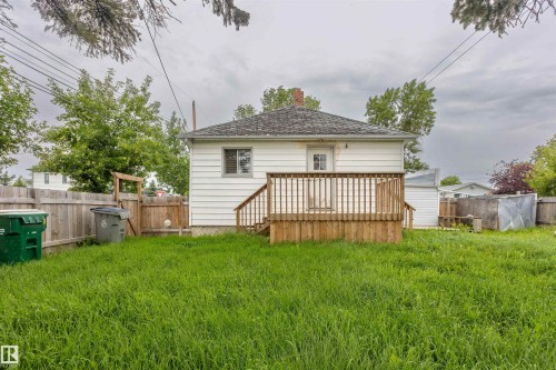 10013 98 Avenue, Morinville, AB - Outdoor