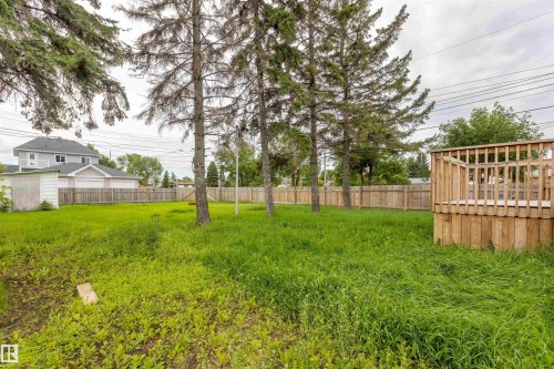 10013 98 Avenue, Morinville, AB - Outdoor